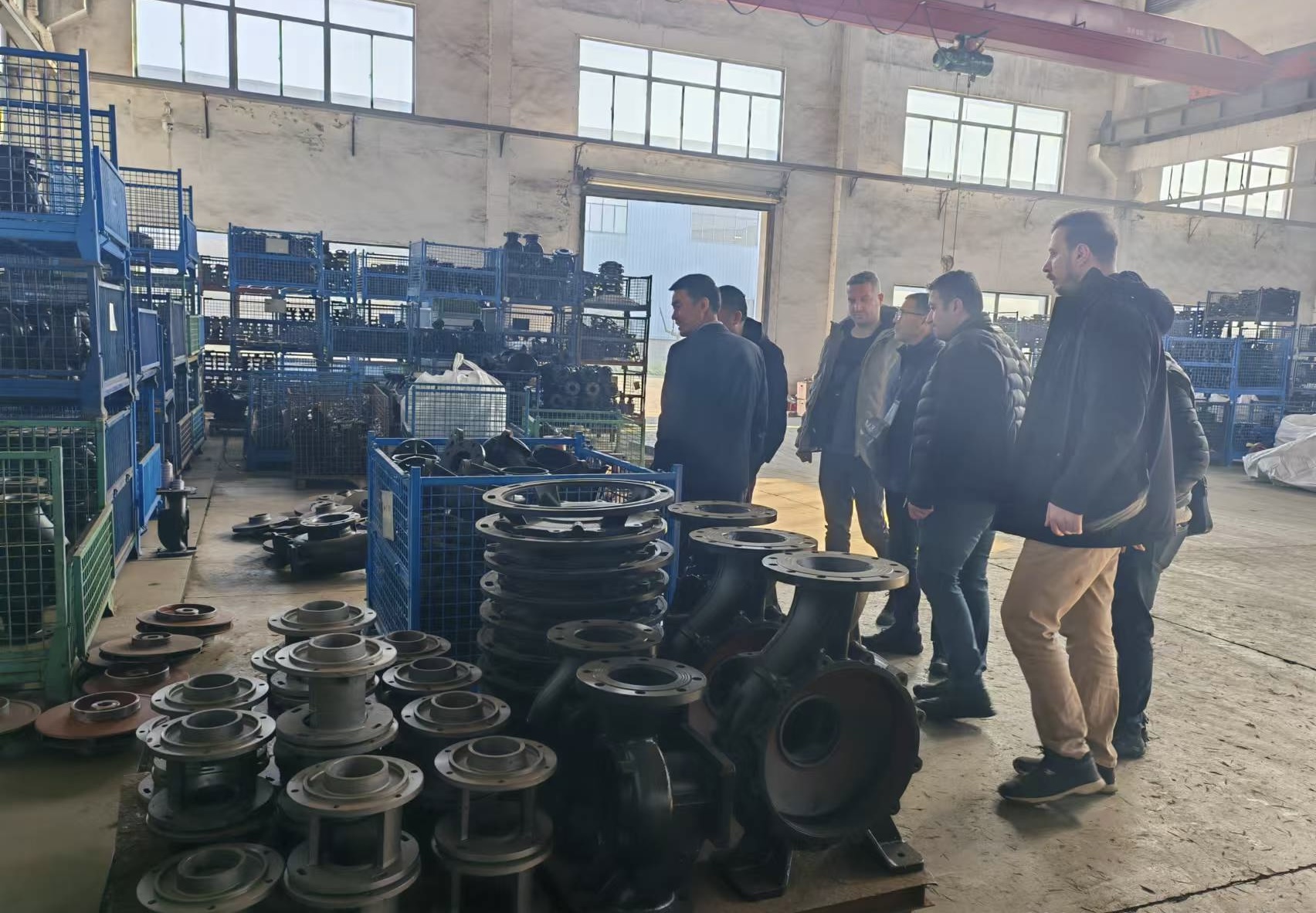 GlobalWay accompanying Turkish buyers during a casting machinery reference-factory visit in China